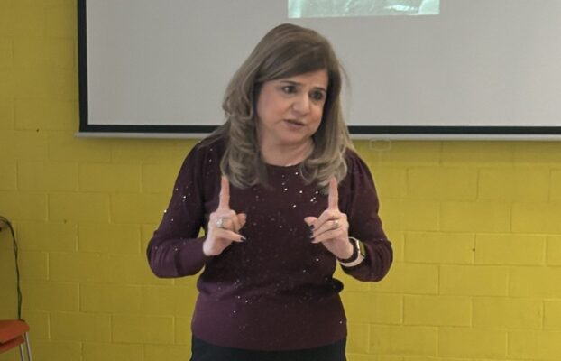 Ուսանողական աշխատանքի ներկայացումներ Բ4-4